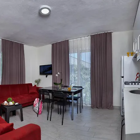 Palmiyem * ספריהיסאר